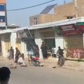 Krvavi obračun na ulicama, talibani zapucali na narod! Ono što rade ženama zgrozilo je svet, iza rešetaka strpali i trudnicu…