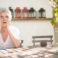 Žena zavapila za pomoć: "Ima li neko ovakvu majku kao ja?", a odgovori otkrili gorku istinu oko današnjih baka