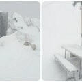 "Srećan božić u avgustu": Italijanski region zavejan snegom usred leta, napravili su i Sneška Belića (foto, video)