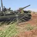 Kupjanski pravac: Dronovi locirali - tenkovi uništili (video)