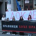 Ispred pravnog počeo skup "Dosta je bilo krvi"