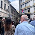 Protest ispred Osnovnog suda u Užicu zbog pritvora za učesnike blokade