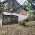 Jelena prodaje kuću iz snova za svega 12.500 €! Ima sprovedenu vodu direktno sa izvora, a iza nje se nalazi i šuma