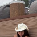 (Foto) trudnički stomak U mini bikiniju: Poznata influenserka rekla "da" u tajnosti srpskom košarkašu, a sad se skinula…