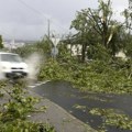 Nevreme u Švajcarskoj, grad veličine loptice za golf napravio haos: Grom zapalio kuću, zgrade poplavljene