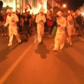 Koškanje Čačana sa policijom, pa skandiranje "ko ne skače taj je ćaci"