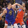 Jokić igrao povređen i tukli ga ceo meč: Neverovatno na šta je Oklahoma sve spremna