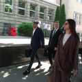 Selaković stigao na suđenje za Generalštab, manja grupa okupljenih ga dočekala uz negodovanje