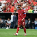 "Ako je timski igrač, Ronaldo treba da sedne na klupu"