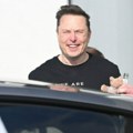 Musk pokrenuo X Money, Visa karticu s oznakom X