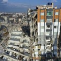 Godinu dana od zemljotresa u Turskoj: Stanovništvo i dalje živi u kontejnerima, dok poverenje Erdoganu ipak ne slabi