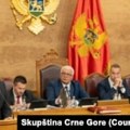 Ministrima u Crnoj Gori faktička moć da zapošljavaju u policiji i biraju direktore škola