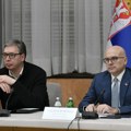 Vlada još nije pala, a kad će ne znamo: Vučić i Vučević ponovo su obmanuli građane