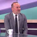 Čitanje lekcija iz tabloida – prof. Vladimir Pavićević