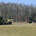 Svo oružje u Ukrajinu: Kako je NATO oslabio istočno krilo zarad odbrane ukrajinskog neba