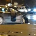 Saobraćajka u centru novog sada: Delovi vozila rasuti po putu, objavljen snimak s mesta nesreće (video)