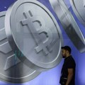 Tržište čeka signal: šta odlučuje o sledećem potezu bitcoina