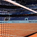 Od danas se na "Bernabeu" igra tenis - Nadal, Siner i fudbaleri Reala otvorili jedinstven teren