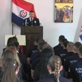 Policijska uprava u Kragujevcu i Uprava za vanredne situacije bogatije za 50-ak službenika i vatrogasaca