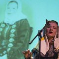 Srpska pevačica privedena u Hrvatskoj zbog izvođenja pesma: Izrečena joj je kazna