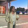 Dvorište voditljke smatraju najlepšim u Beogradu: Povukla se iz javnosti i udala za milionera: Pokazala deo vile i ljudi su…