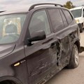 Lančani sudar kod Poljoprivredne škole u Leskovcu: „Ford” udario u svadbenu kolonu, povređen vozač