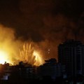 Šta mislite - ko je kriv? Misterija bačene bombe na bolnicu u Gazi: Stručnjak detaljno pregledao fotografiju mesta udara