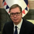 Božićna čestitka predsednika Vučića: Naša sveta dužnost je da se Pećka kandila nikada ne ugase