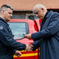 Gradonačelnik Stevan Bakić uručio ključeve modernog vatrogasnog vozila Dobrovoljnom vatrogasnom društvu "Matica" Subotica
