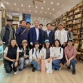 Posveta nobelovca Mo Jena: Delegacija Pekinškog narodnog umetničkog pozorišta u Adligatu