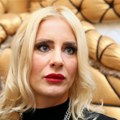 "Ko ne može da se pretplati na sajt za odrasle, uplata na račun": Milica Dabović prodaje intimne slike, a sada opet…