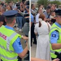 "Stvarno nema smisla! Je l' imalo nešto u rukama? To su deca": Potresne scene sa Gazimestana (Video)