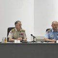 Mojsilović sa komadantima o stanju bezbednosti i viziji razvoja Vojske Srbije