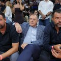 Navijači „pumpali“: Vređanje Vučića, izviždan Dodik (VIDEO)