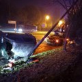Automobil se prevrnuo: Haos kod Ade Ciganlije: Policija i vatrogasci na licu mesta (foto)