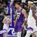 Au, šta radi Luka Dončić: Slovenac stao rame uz rame sa Kobijem Brajantom i rasturio Jutu