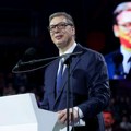 "Dosledna politika Vučića - u centru je običan čovek"; Ključne mere: Veće penzije, jeftiniji lekovi...