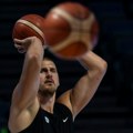 Nikola Jokić u narandžastom dresu FOTO