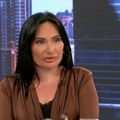 Nastavlja se iznošenje Vučićevih portreta iz institucija: Jedan "ukraden" iz kancelarije Staše Stojanović