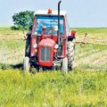 Supružnici upali traktorom u Moravu, za ženom se još traga