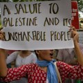 Pariz: Više od 20.000 ljudi demonstriralo po kiši u znak podrške Palestincima