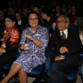 Roditelji Marije Šerifović prvi put zajedno u javnosti: Seli jedno do drugog i ne skrivaju radost FOTO