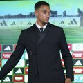 "Ostvarenje sna!" Trent Aleksander-Arnold pojačao Real Madrid, a toliko mu je važan, da je dato dodatnih 10 miliona samo iz…