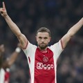 Henderson se vraća u Premijer ligu i prelazi u Brentford