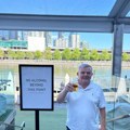Sve je tanja linija što… Piše Ivan Mrđen