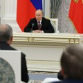 Putin održao sastanak u Kremlju o rezultatima razgovora sa Trampom /video/
