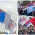 (Video) Novosađani protiv blokada masovno izašli da daju podršku srpskom narodu na KiM Počelo okupljanje na tri lokacije