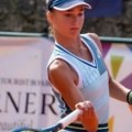 Luna Vujović prošla uspešna na startu juniorskog Australijan opena: Anastasija Cvetković zaustavljena