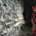 Ušli su u pećinu na Balkanu i zaledili se od prizora koji su zatekli - ovako izgleda najveća noćna mora miliona (foto)