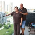 Ušli smo u stan Asminovih roditelja Mevlida i Mustafa u Beogradu uživaju u luksuzu, Maja pokupila njegove stvari: "Zbog sina…